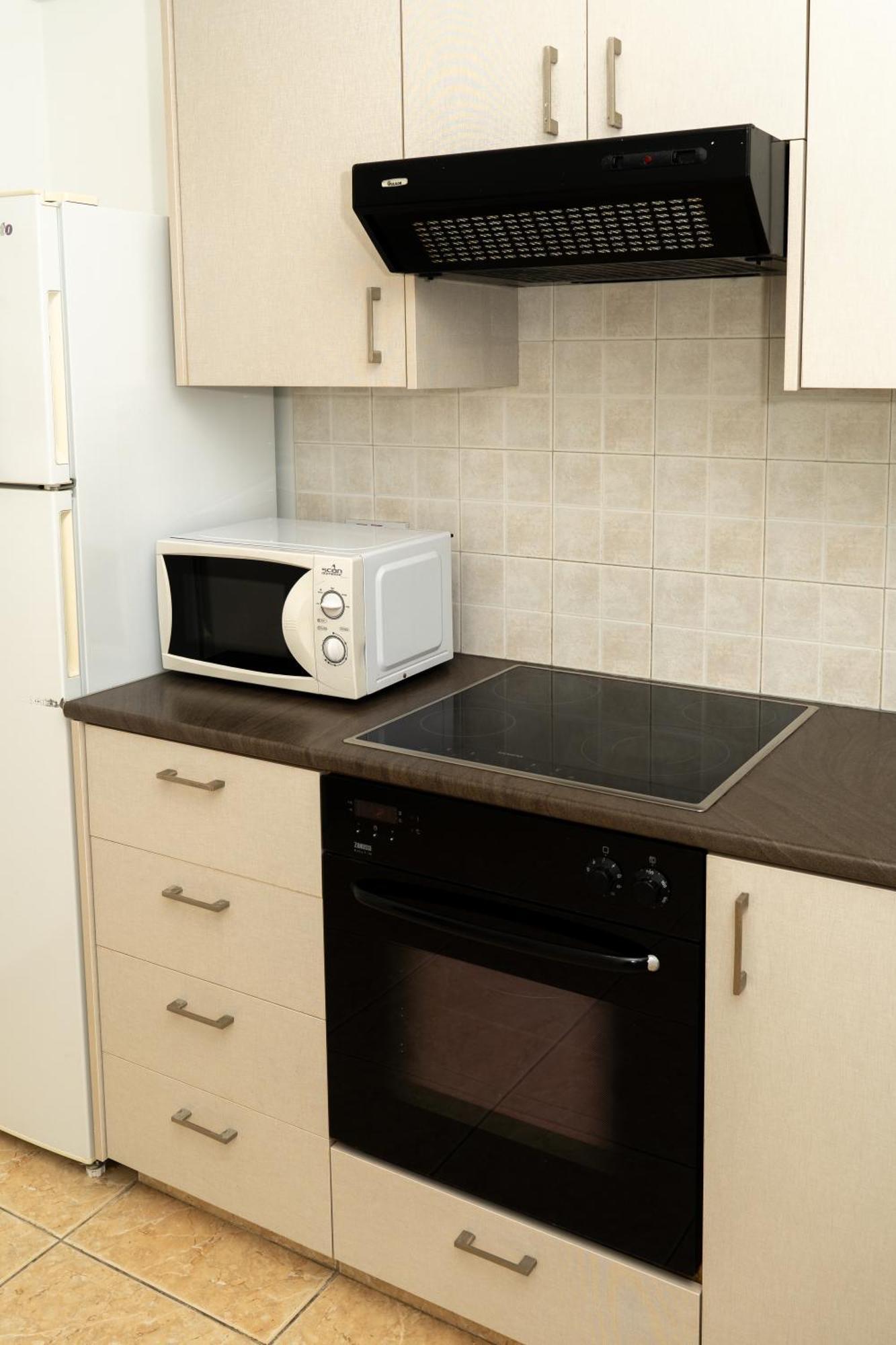Olivia Mackenzie 2 Bedroom Flat With Pool Apartament