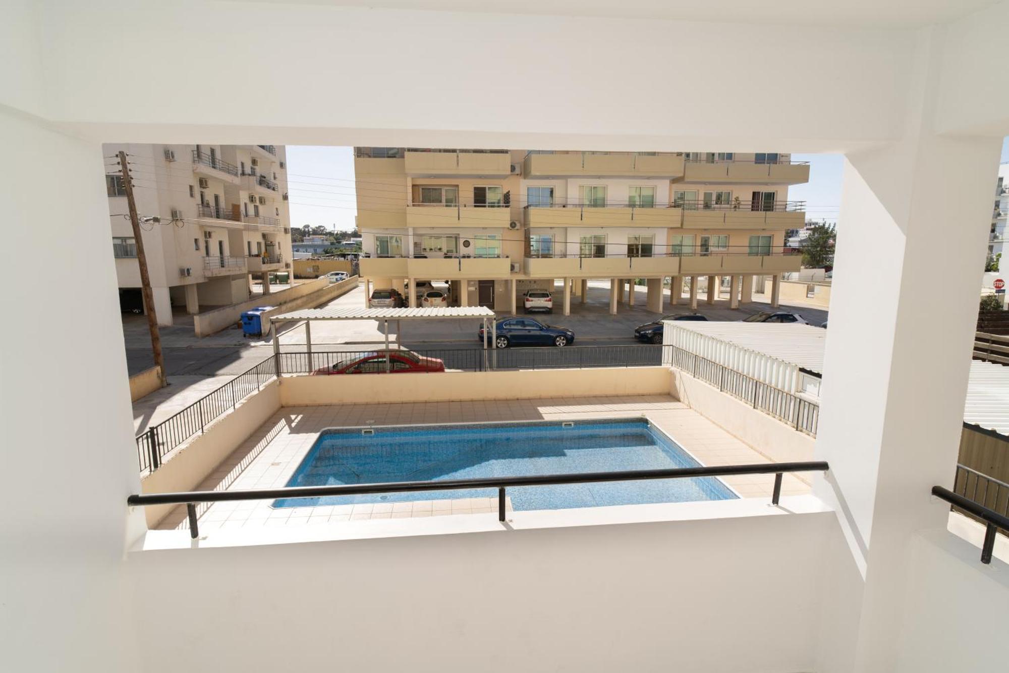 Apartament Olivia Mackenzie 2 Bedroom Flat With Pool